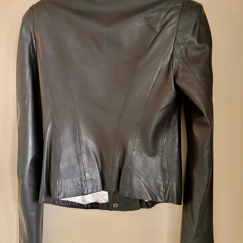Guess black leather jacket. XS - Picture 9 of 12